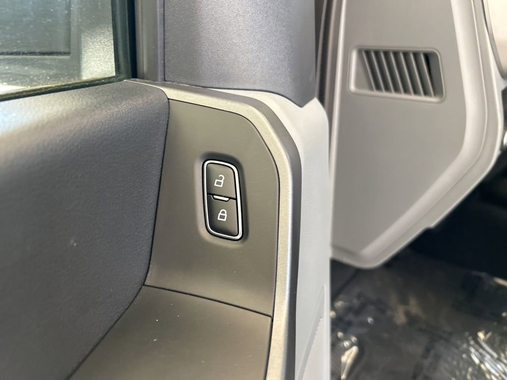 Used 2025 Ford F450 XLT image 41