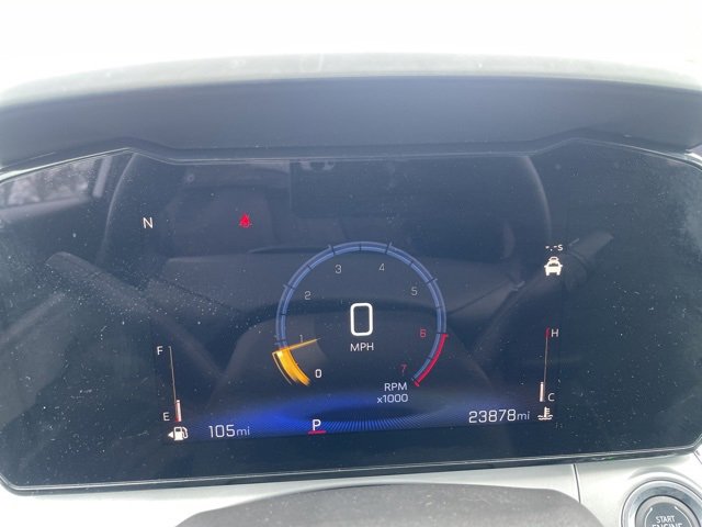 Used 2025 Chevrolet Trax LT w/ LT Convenience Package image 22