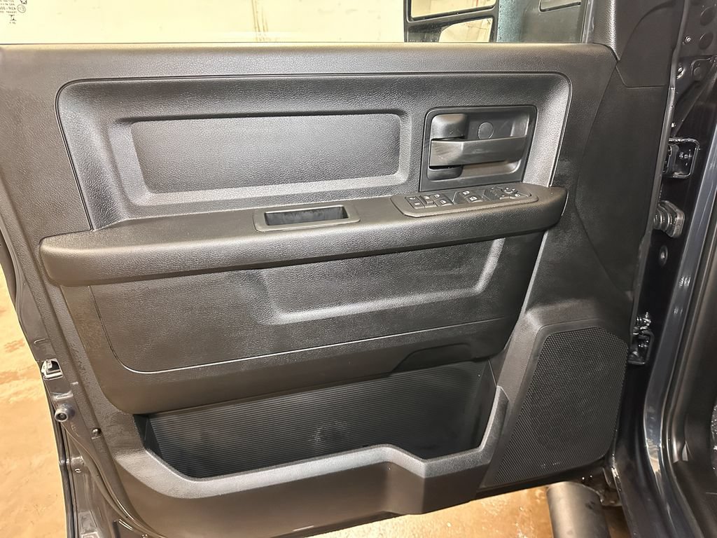 New 2026 RAM 2500 Tradesman AWD/4WD image 19