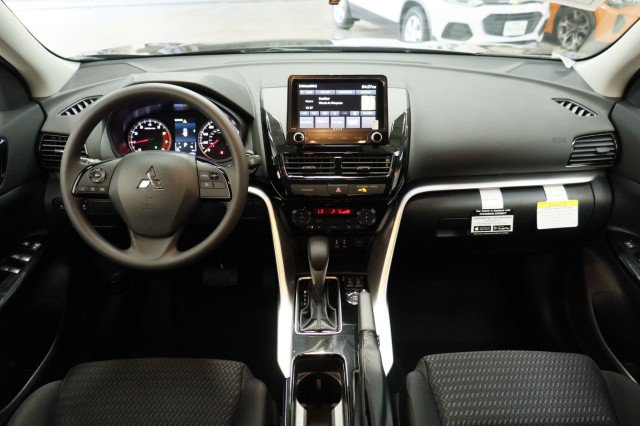 New 2026 Mitsubishi Eclipse Cross LE AWD/4WD image 20