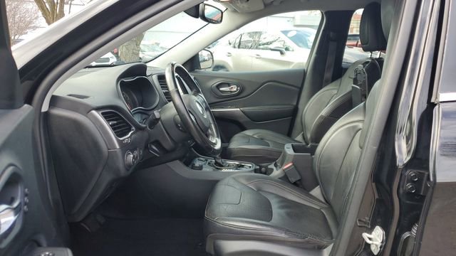 Certified 2020 Jeep Cherokee Limited w/ Trailer Tow Group image 4