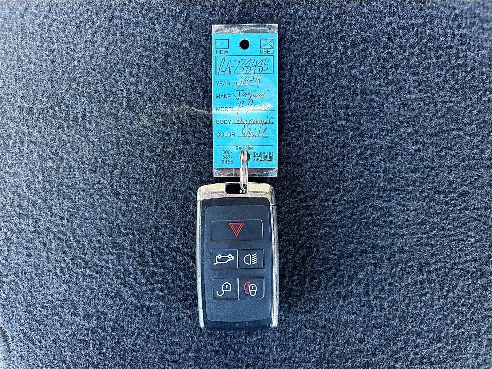 Used 2024 Jaguar F-PACE R-Dynamic S image 38