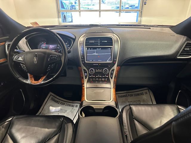 Used 2016 Lincoln MKX Select w/ Select Plus Package AWD/4WD image 11