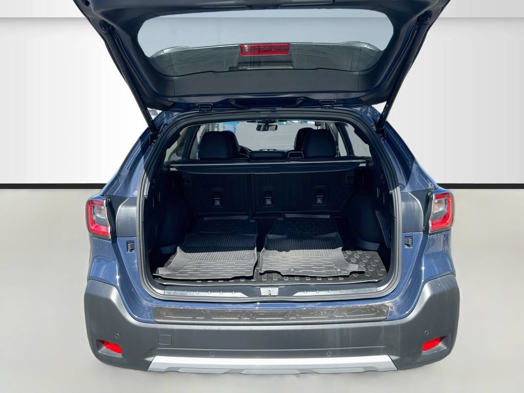 Used 2025 Subaru Outback Limited w/ Popular Package #2 AWD/4WD image 28