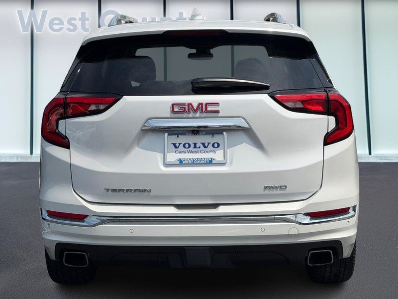 Used 2020 GMC Terrain Denali w/ Denali Premium Package AWD/4WD image 6