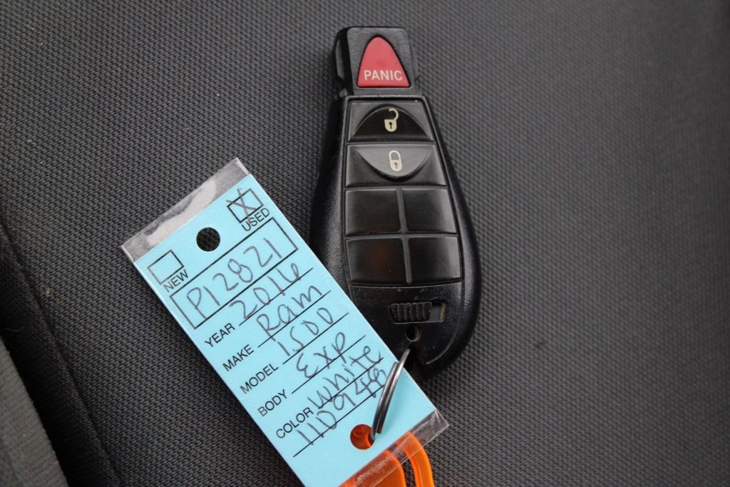 Used 2016 RAM 1500 Express image 29