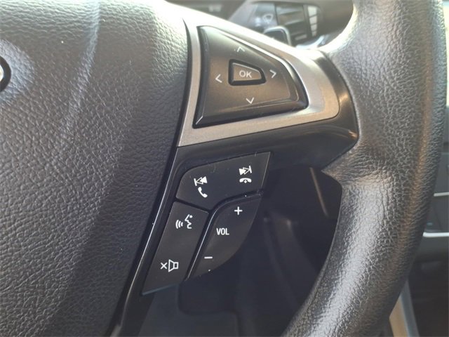 Used 2017 Ford Fusion SE w/ Fusion SE Technology Package image 15