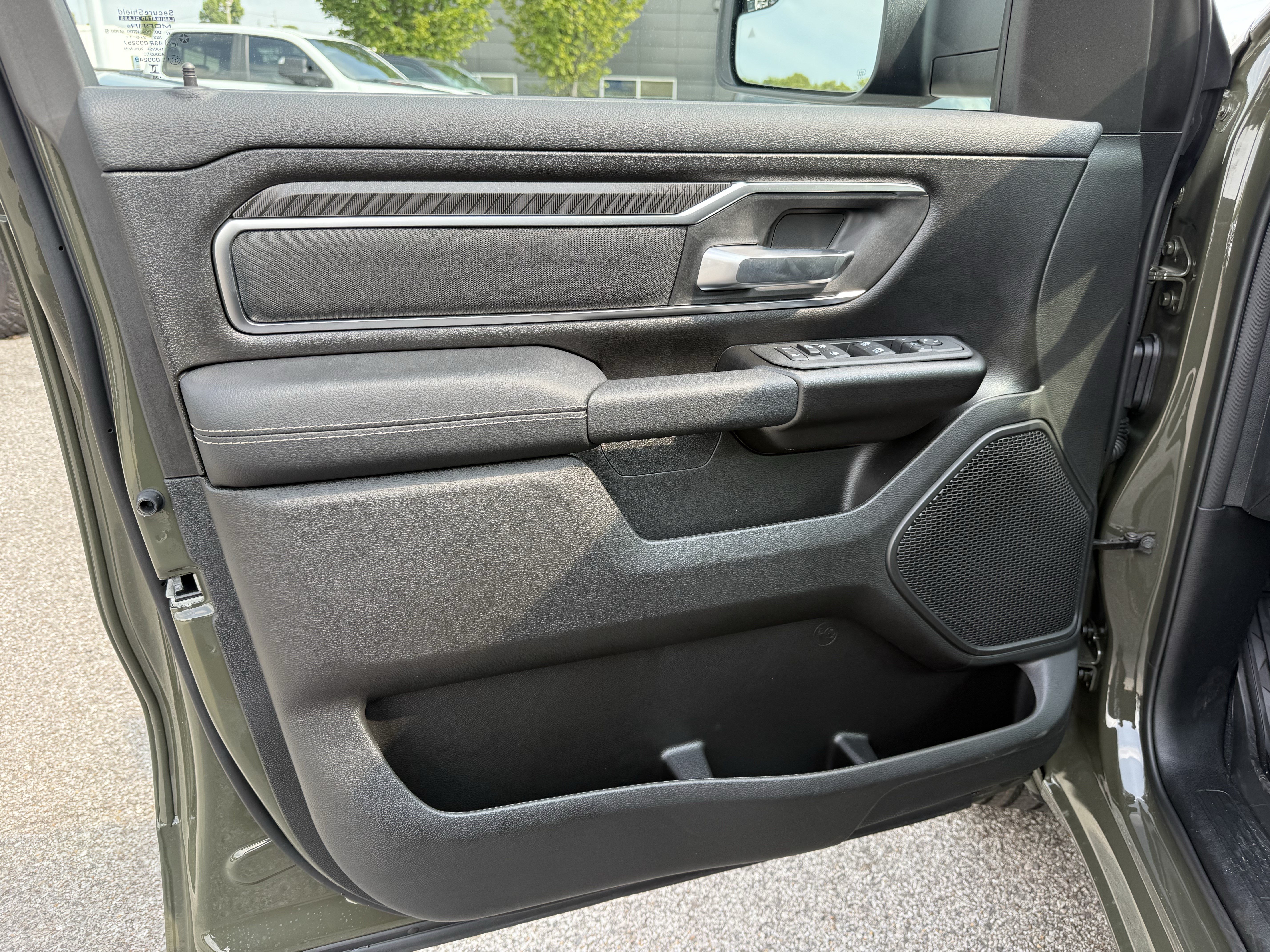 New 2026 RAM 1500 Big Horn AWD/4WD image 14