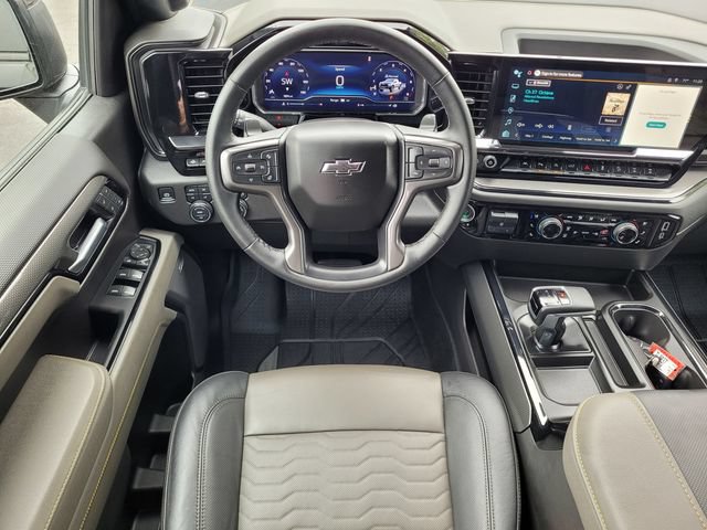 Used 2025 Chevrolet Silverado 1500 ZR2 w/ Technology Package AWD/4WD image 19