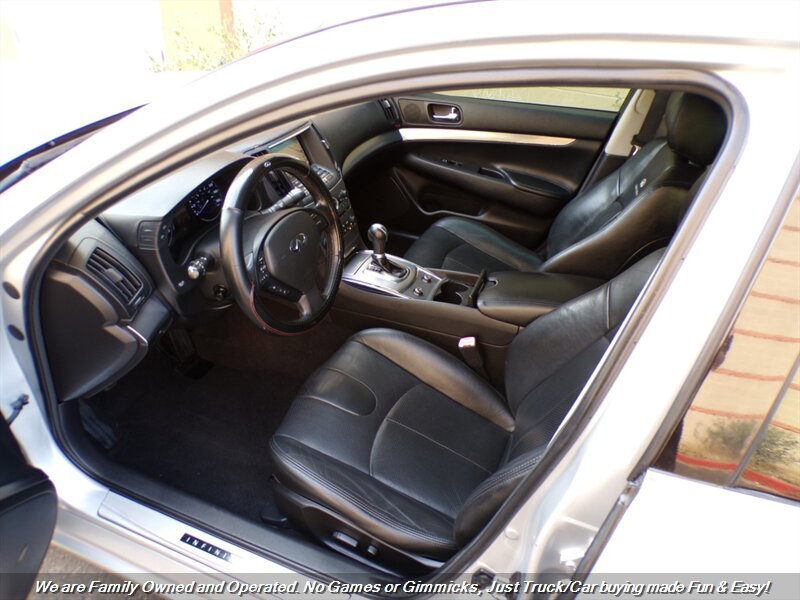 Used 2012 INFINITI G37 Journey w/ Premium Pkg RWD image 13