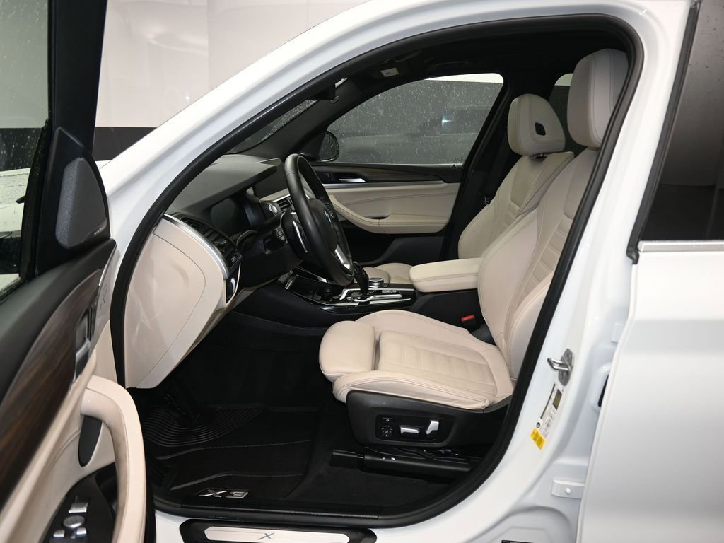 Used 2021 BMW X3 sDrive30i w/ Executive Package image 11