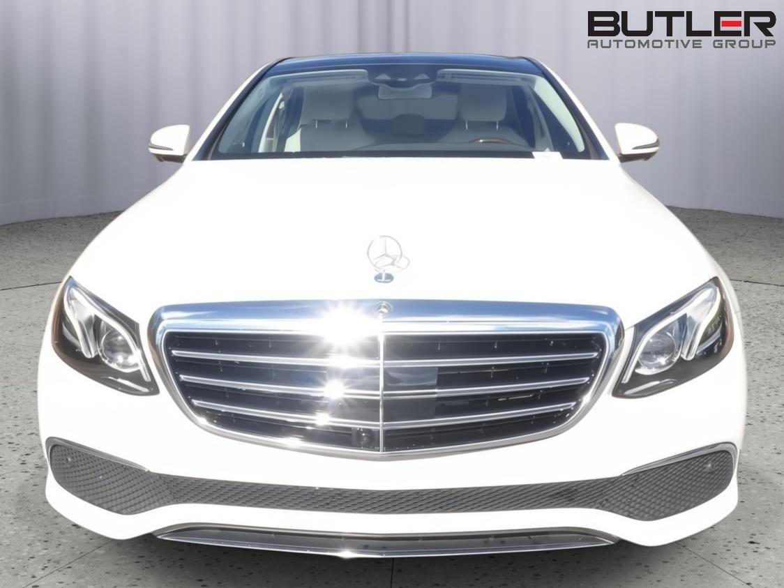 Used 2018 Mercedes-Benz E 300 image 2