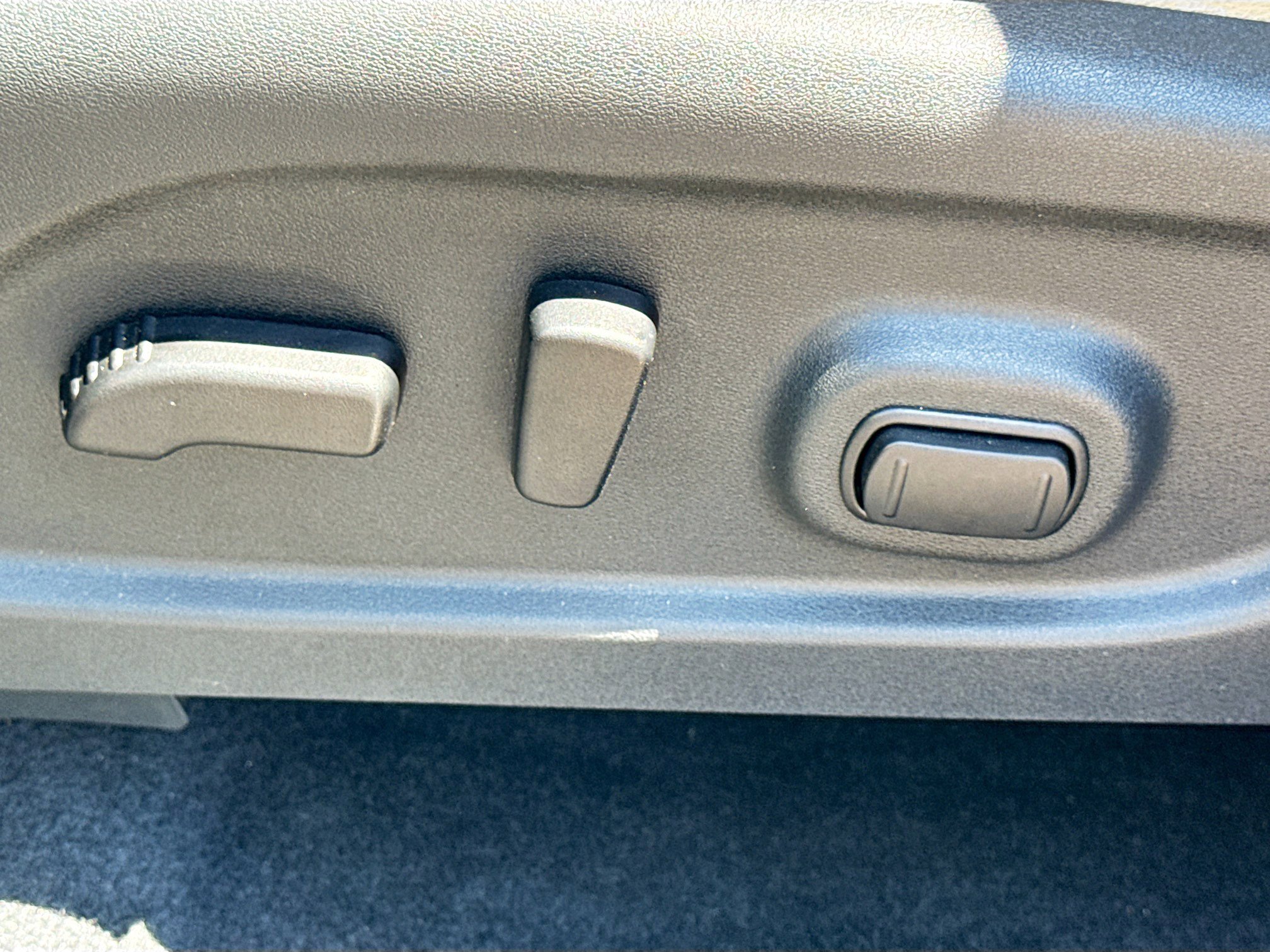 Used 2023 Nissan Murano SL w/ Cargo Package FWD image 24