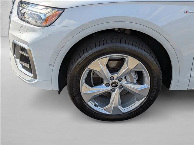 Used 2022 Audi Q5 2.0T Prestige w/ Prestige Package image 25