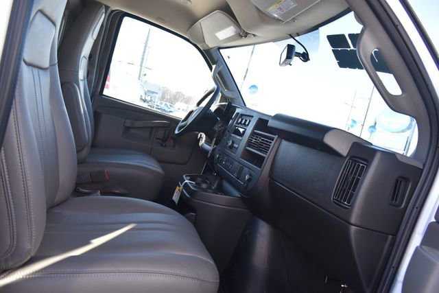 New 2025 Chevrolet Express 3500 Extended w/ Driver Convenience Package image 13