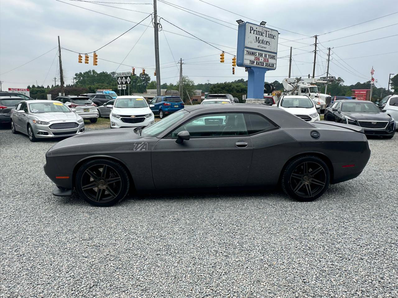 Used 2020 Dodge Challenger R/T Scat Pack w/ T/A Package RWD image 2
