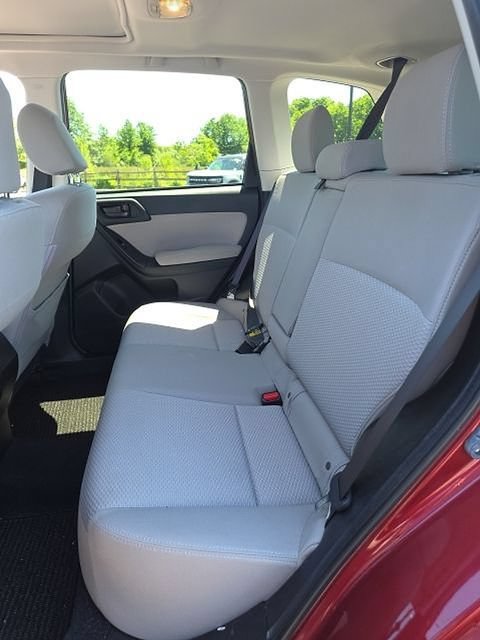 Used 2015 Subaru Forester 2.5i Premium w/ Popular Package #1 AWD/4WD image 8