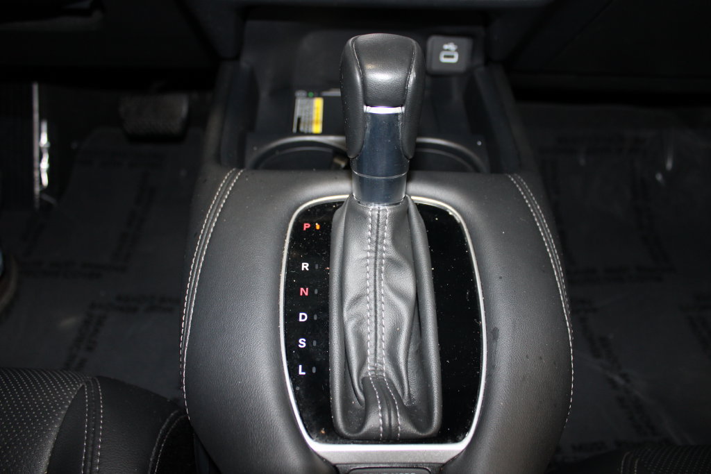 Used 2024 Honda HR-V EX-L image 19