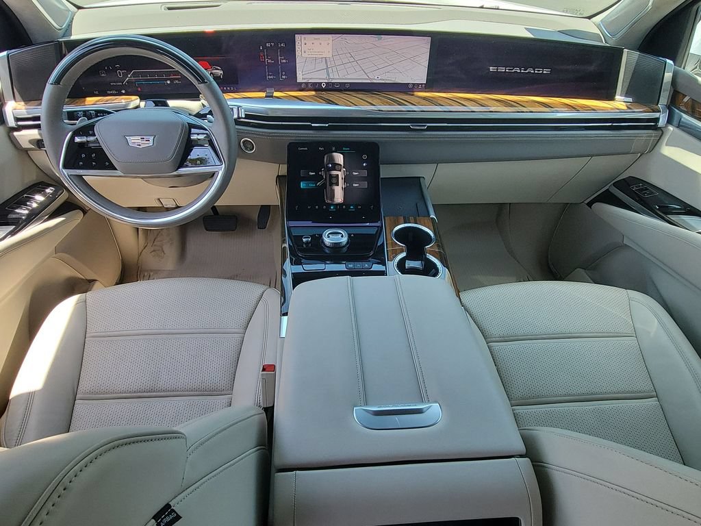 Certified 2025 Cadillac Escalade Sport Platinum AWD/4WD image 21