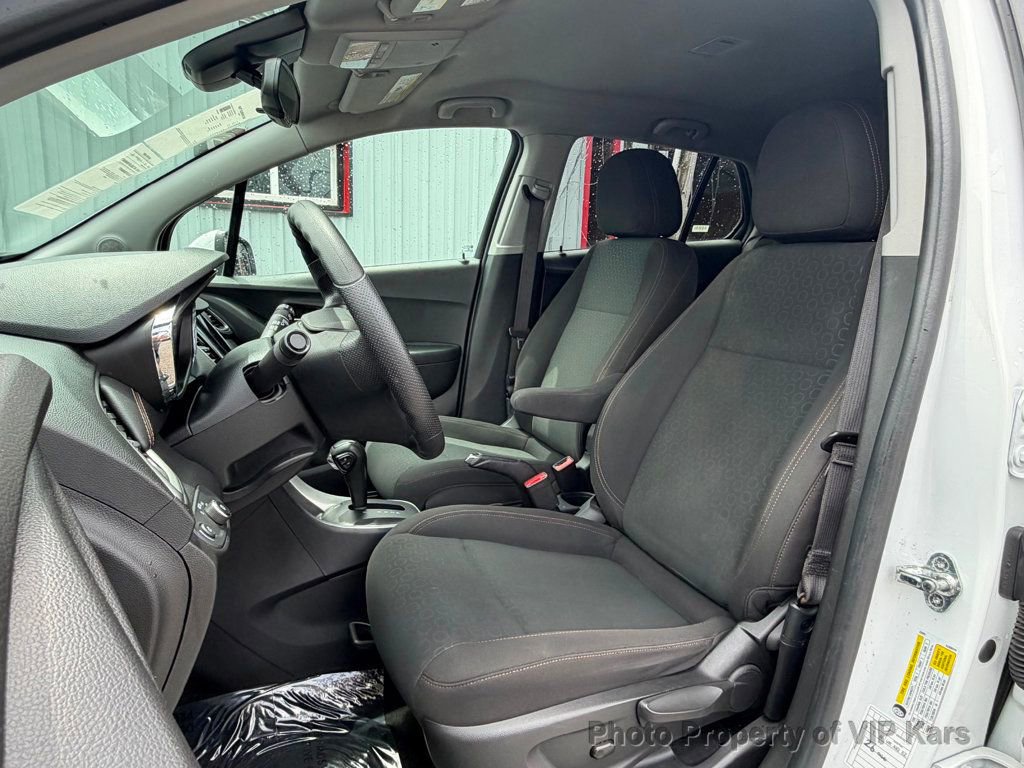 Used 2020 Chevrolet Trax LS w/ Tint and Cruise Package FWD image 13