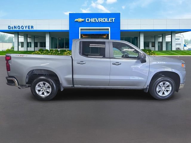 Used 2025 Chevrolet Silverado 1500 LT AWD/4WD image 8