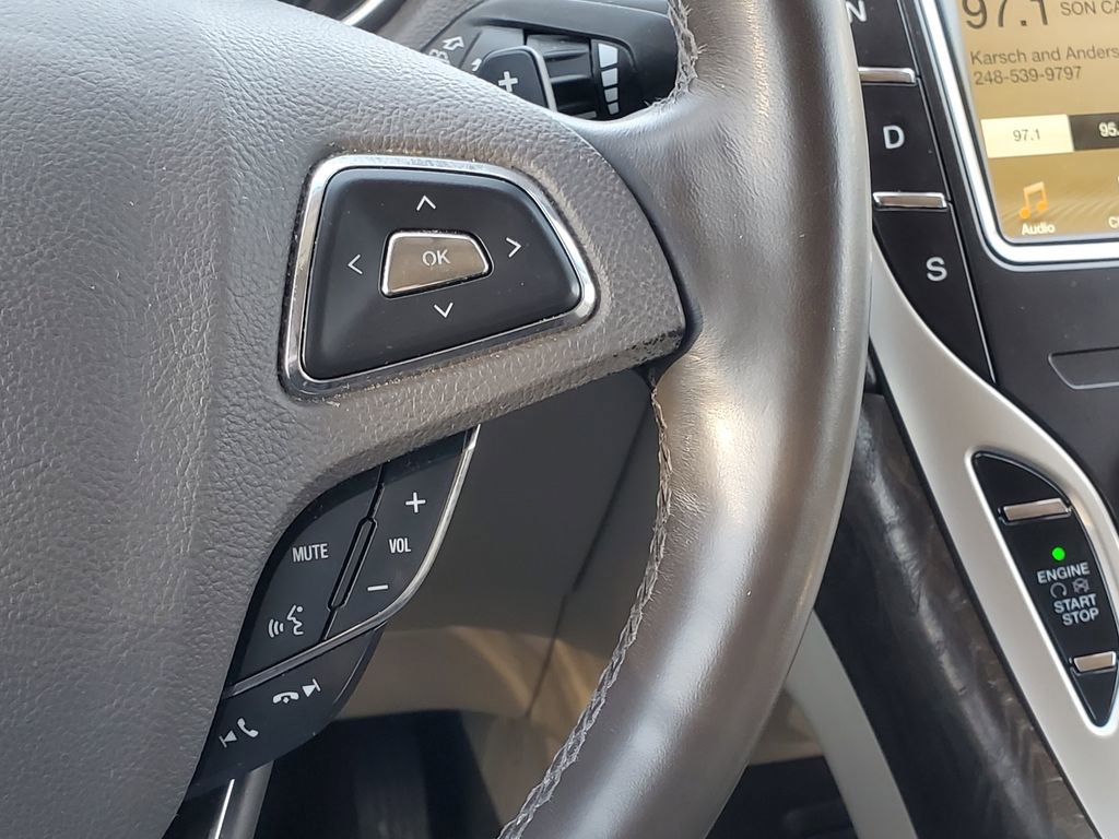 Used 2018 Lincoln MKX Reserve w/ Driver Assistance Package AWD/4WD image 21