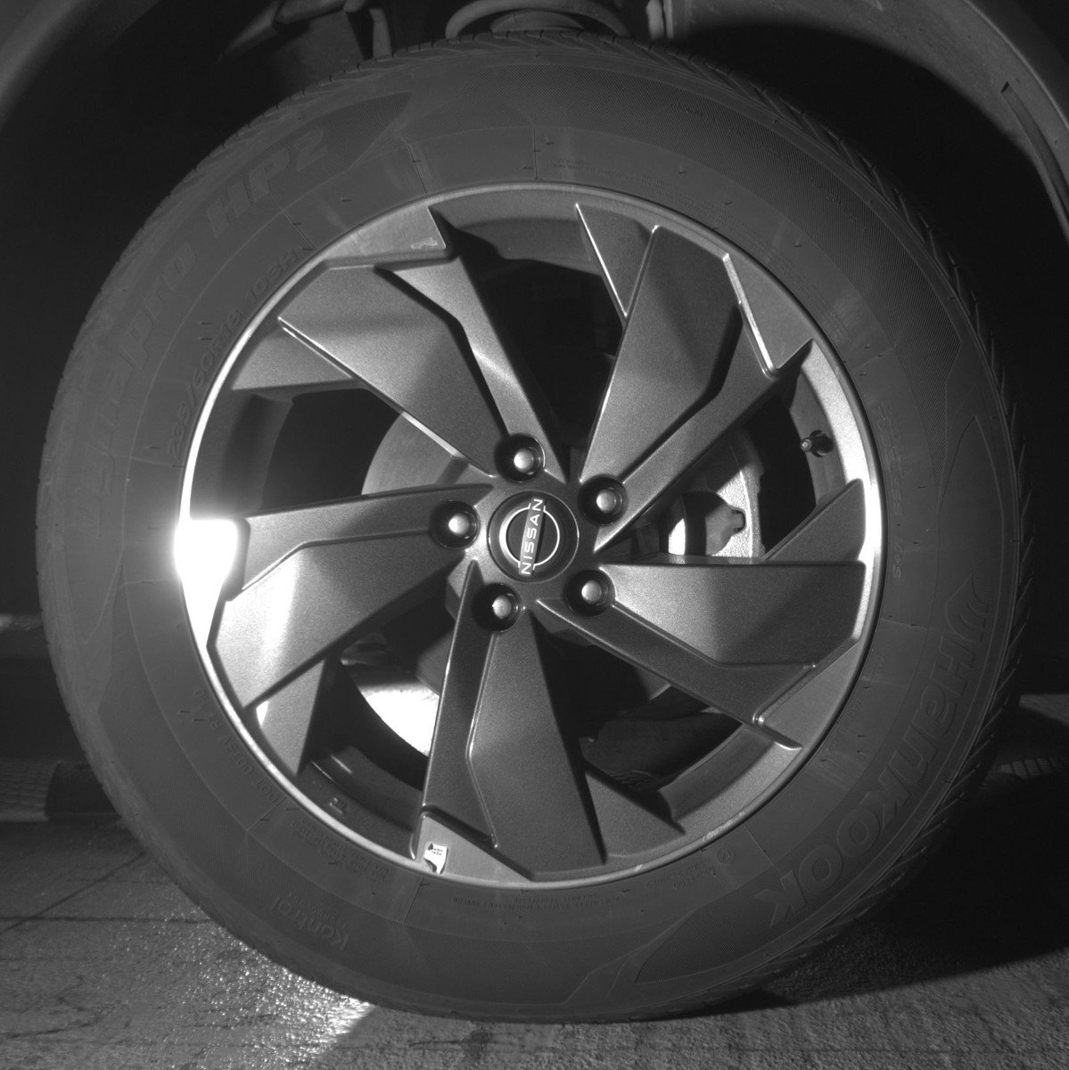 Used 2025 Nissan Rogue SV AWD/4WD image 13
