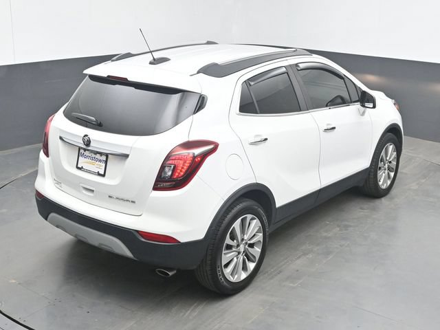 Used 2020 Buick Encore Preferred w/ Safety Package FWD image 37