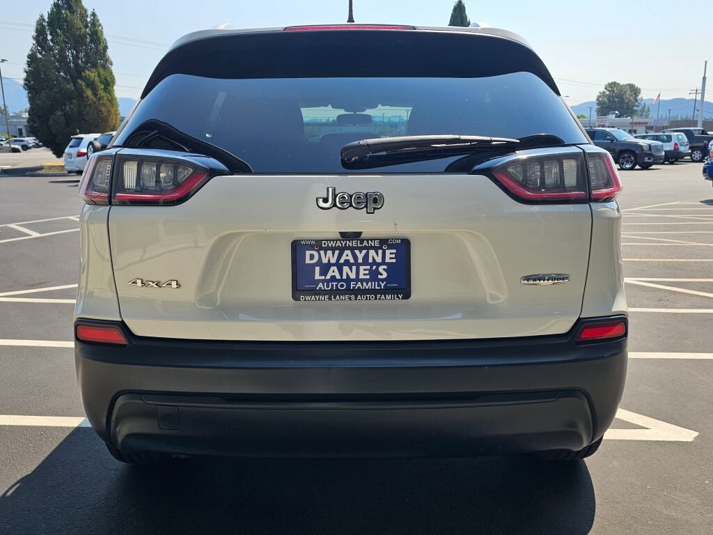 Used 2020 Jeep Cherokee Latitude AWD/4WD image 4