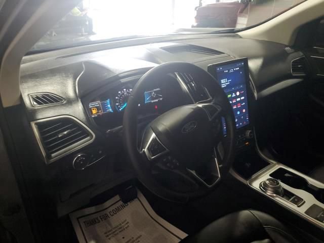Used 2022 Ford Edge SEL AWD/4WD image 8