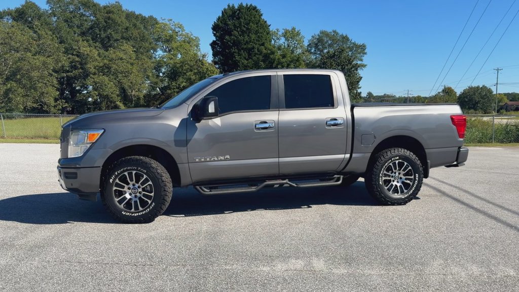 Used 2021 Nissan Titan SV w/ SV Convenience Package AWD/4WD image 5