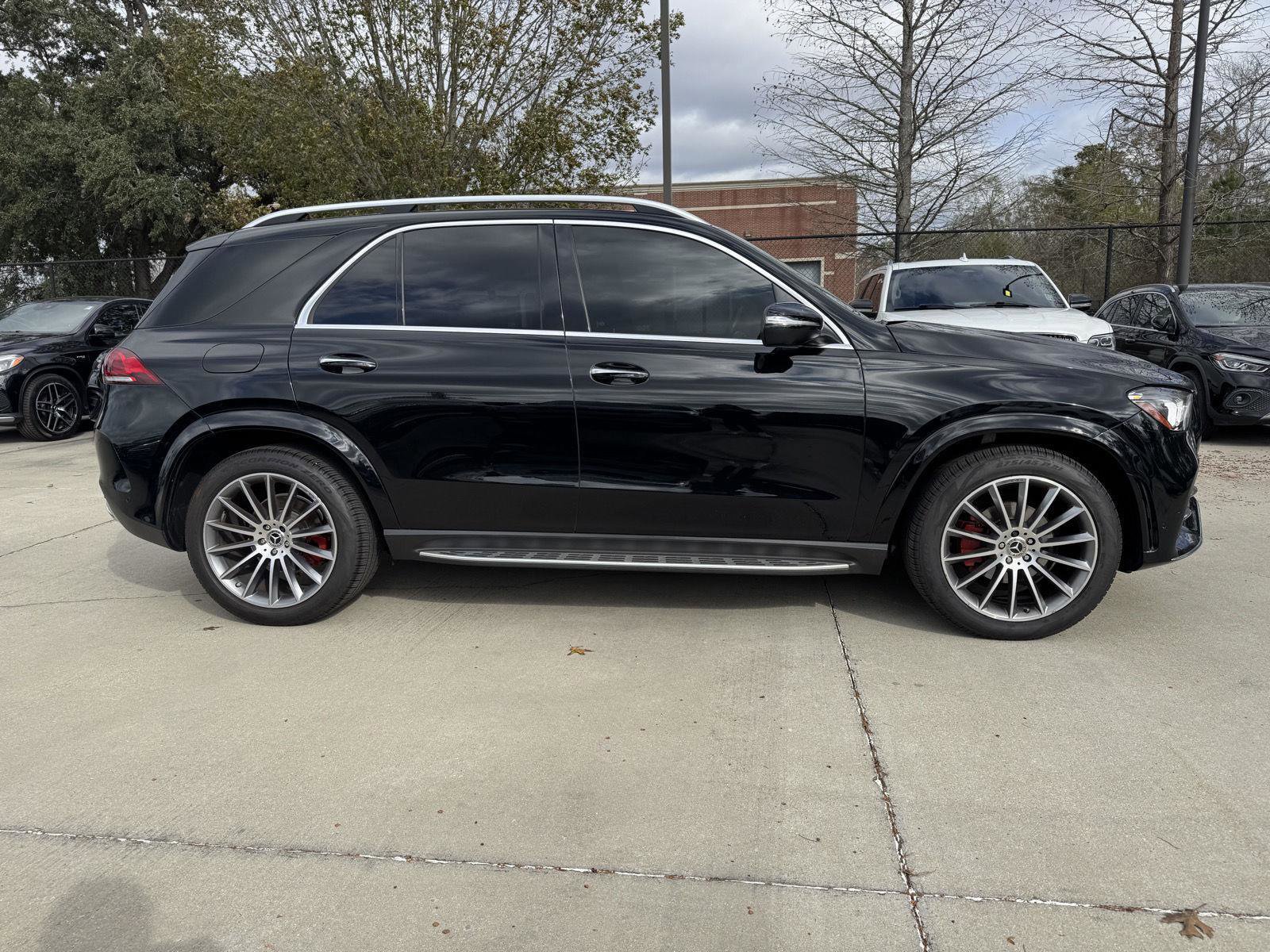 Certified 2022 Mercedes-Benz GLE 350 4MATIC w/ AMG Line Exterior image 27