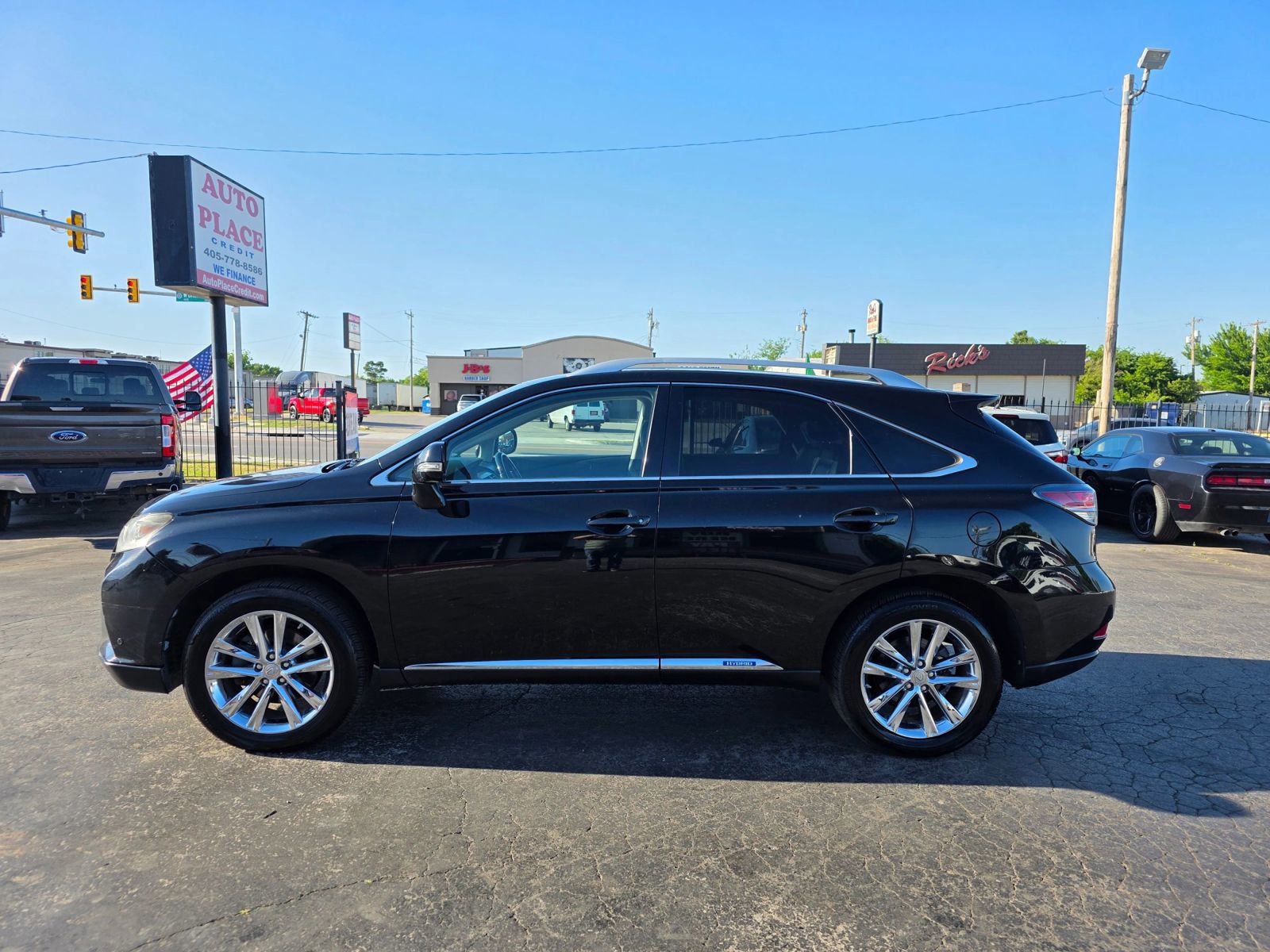 Used 2013 Lexus RX 450h AWD w/ Navigation Pkg image 23