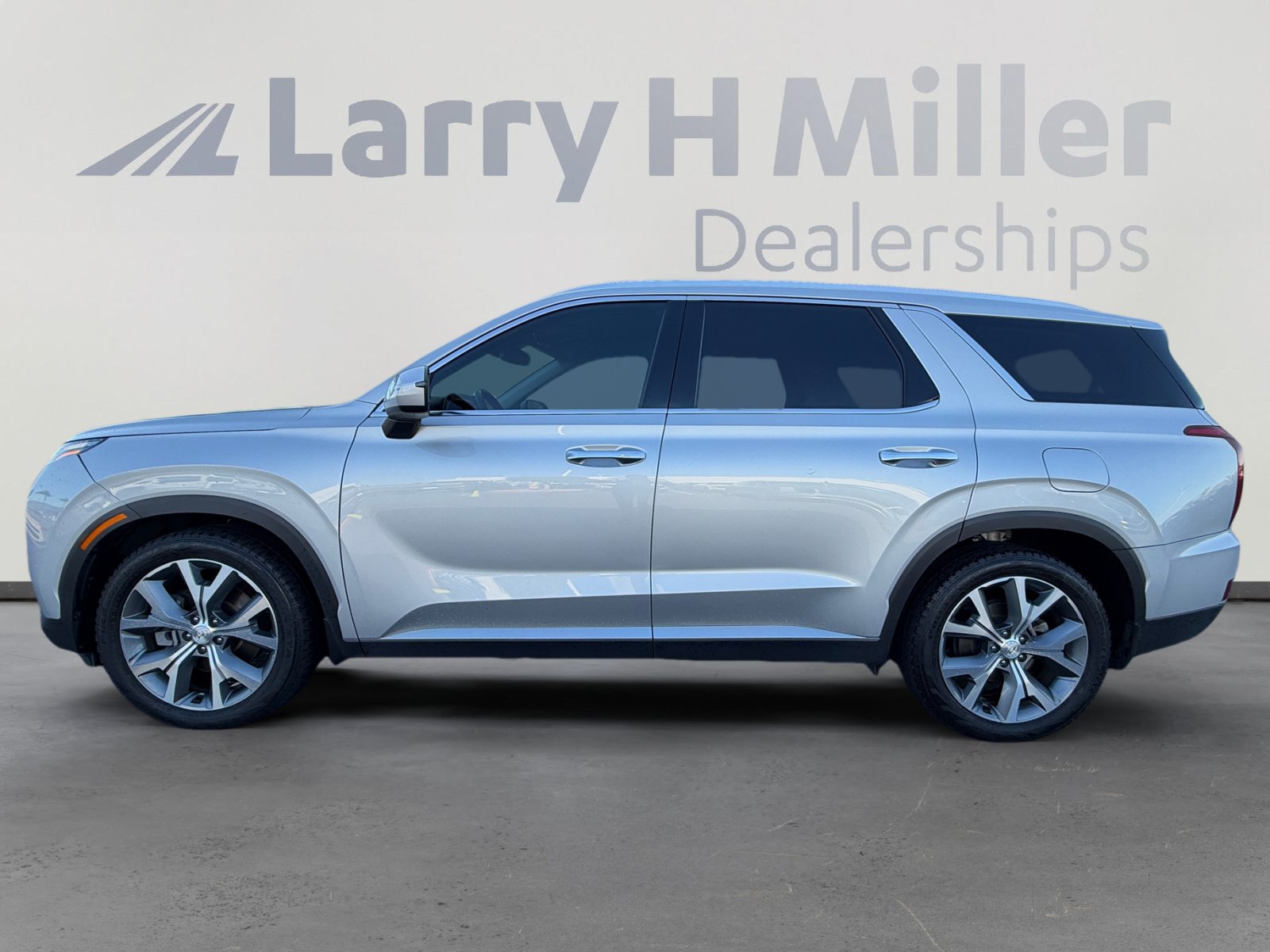 Used 2021 Hyundai Palisade SEL w/ Convenience Package FWD image 2
