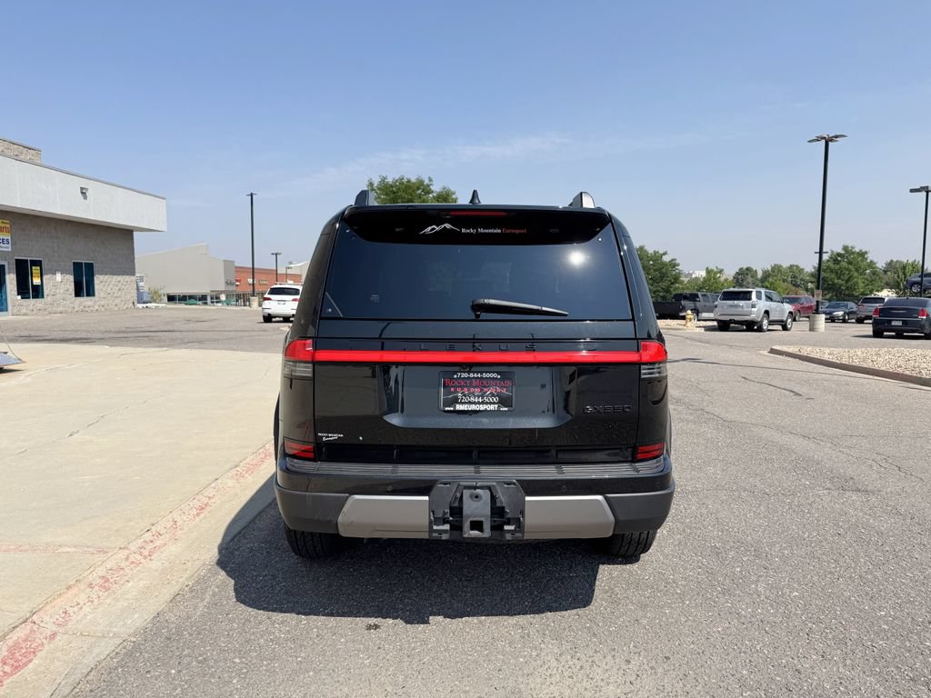 Used 2024 Lexus GX 550 AWD/4WD image 8