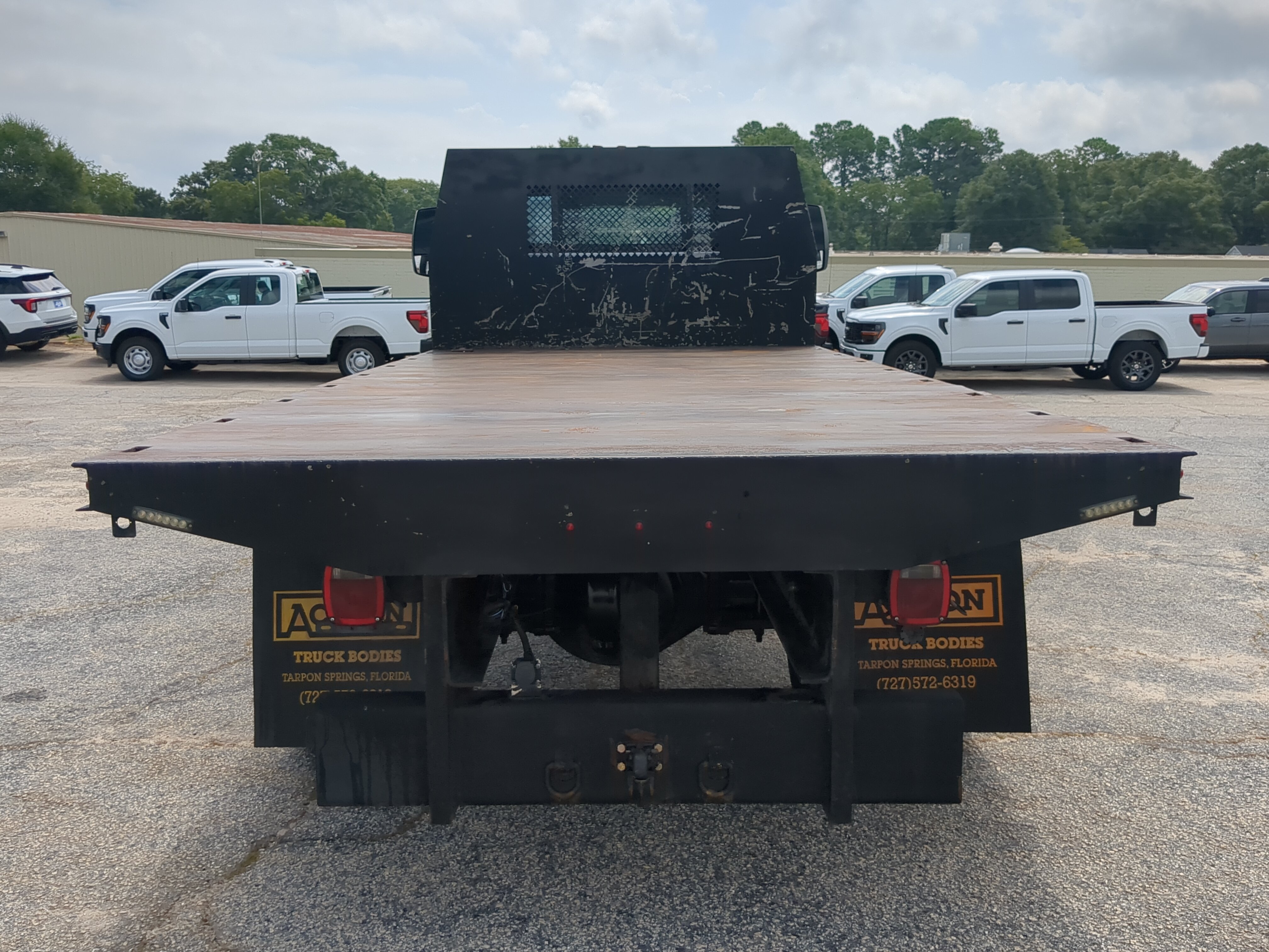 Used 2021 Ford F750 2WD Regular Cab Super Duty image 11