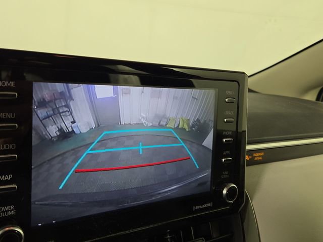 Used 2021 Toyota Corolla LE w/ LE Premium Package image 18