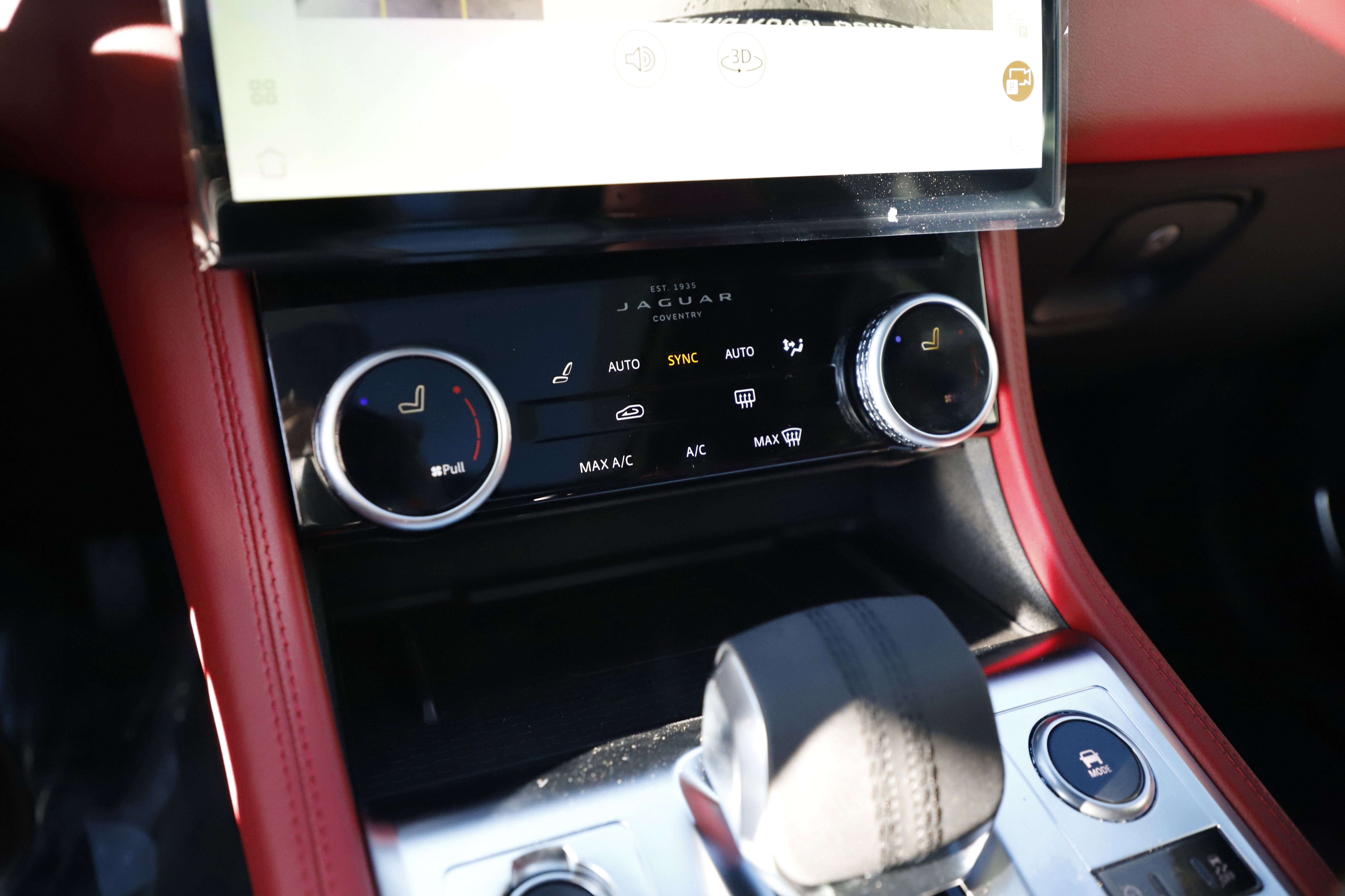 New 2026 Jaguar F-PACE R-Dynamic S image 27