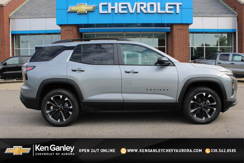 New 2027 Chevrolet Equinox RS w/ Convenience Package III