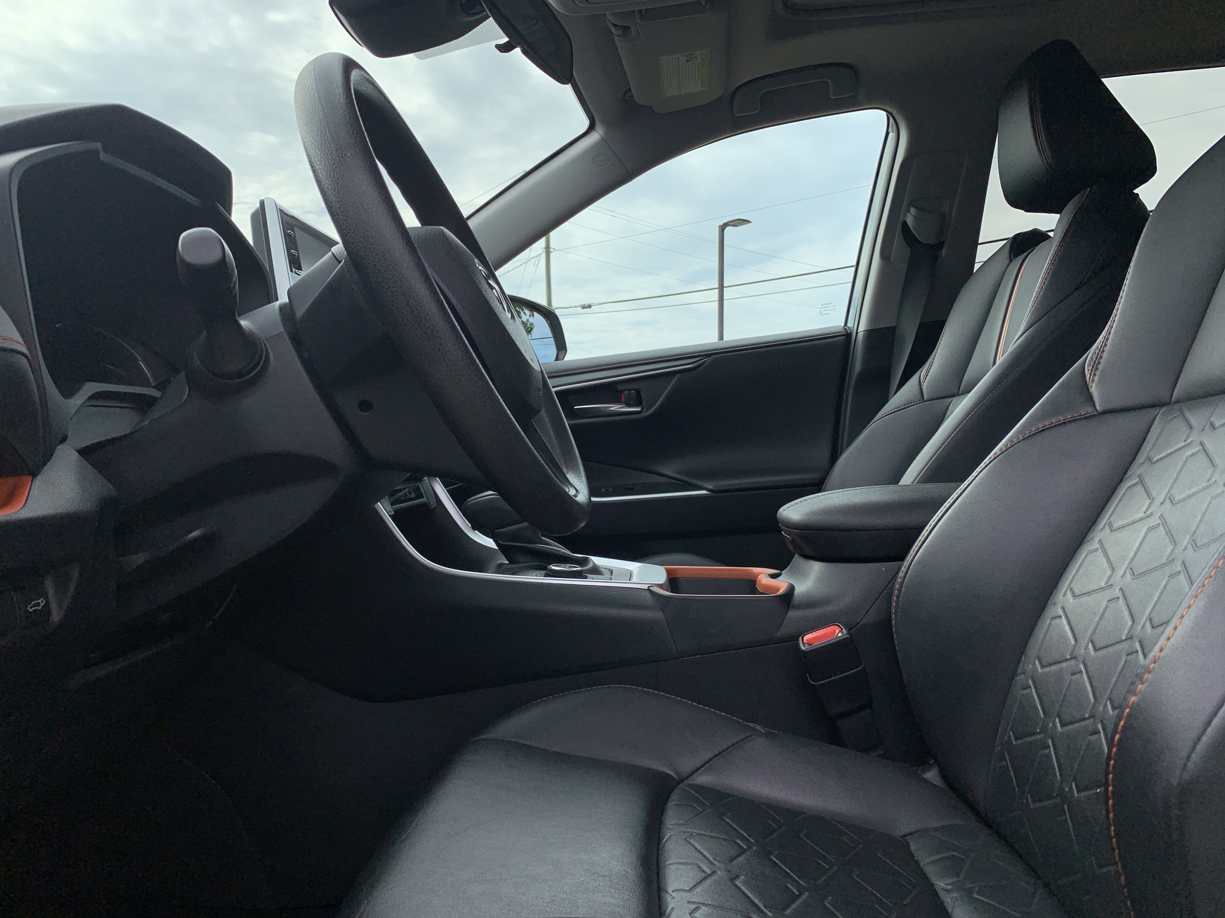 Used 2019 Toyota RAV4 Adventure image 16