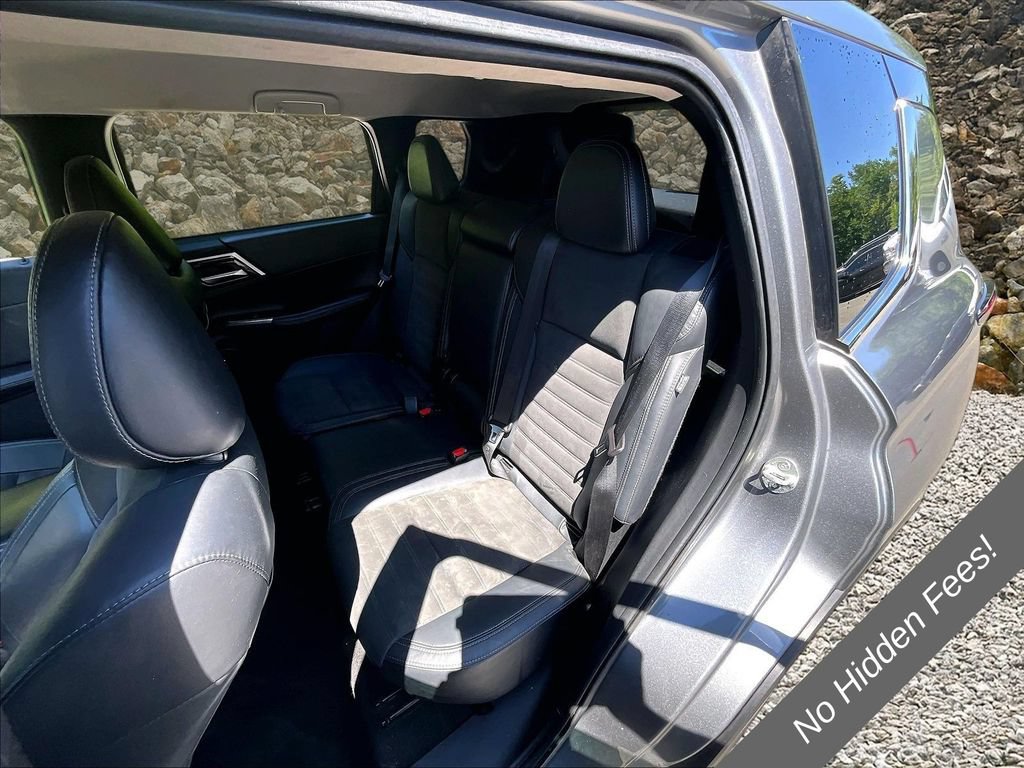 Used 2022 Mitsubishi Outlander SE AWD/4WD image 23