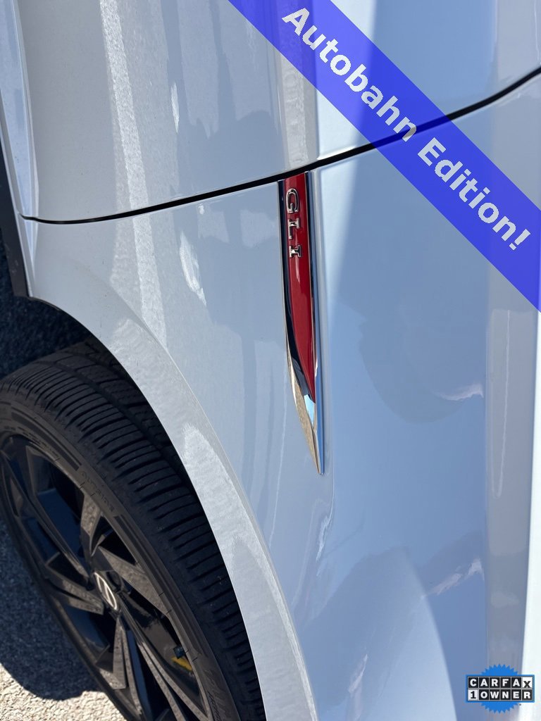 Used 2023 Volkswagen Jetta GLI Autobahn image 3