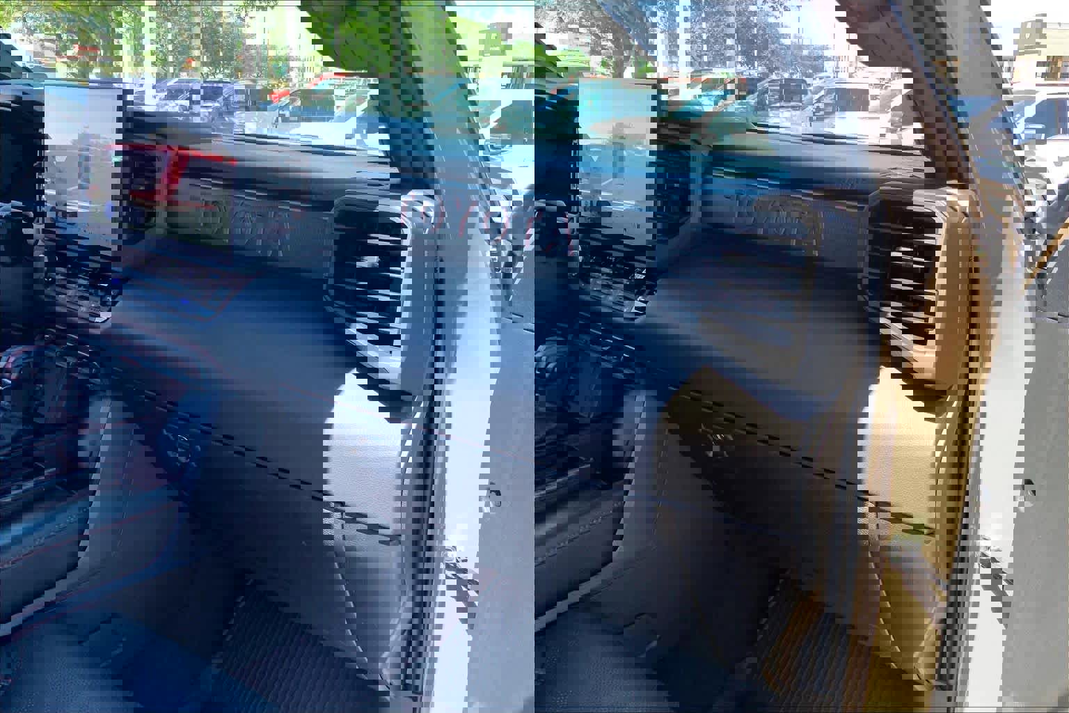 Used 2025 Toyota Sequoia TRD Pro AWD/4WD image 19