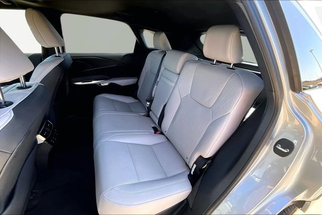Used 2023 Lexus RX 350 Premium Plus w/ Accessory Package (Z1) image 28