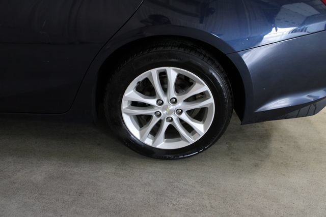 Used 2016 Chevrolet Malibu LT FWD image 30