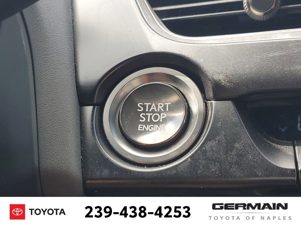 Used 2022 Lexus UX 200 200 Base w/ Accessory Package (Z2) image 33