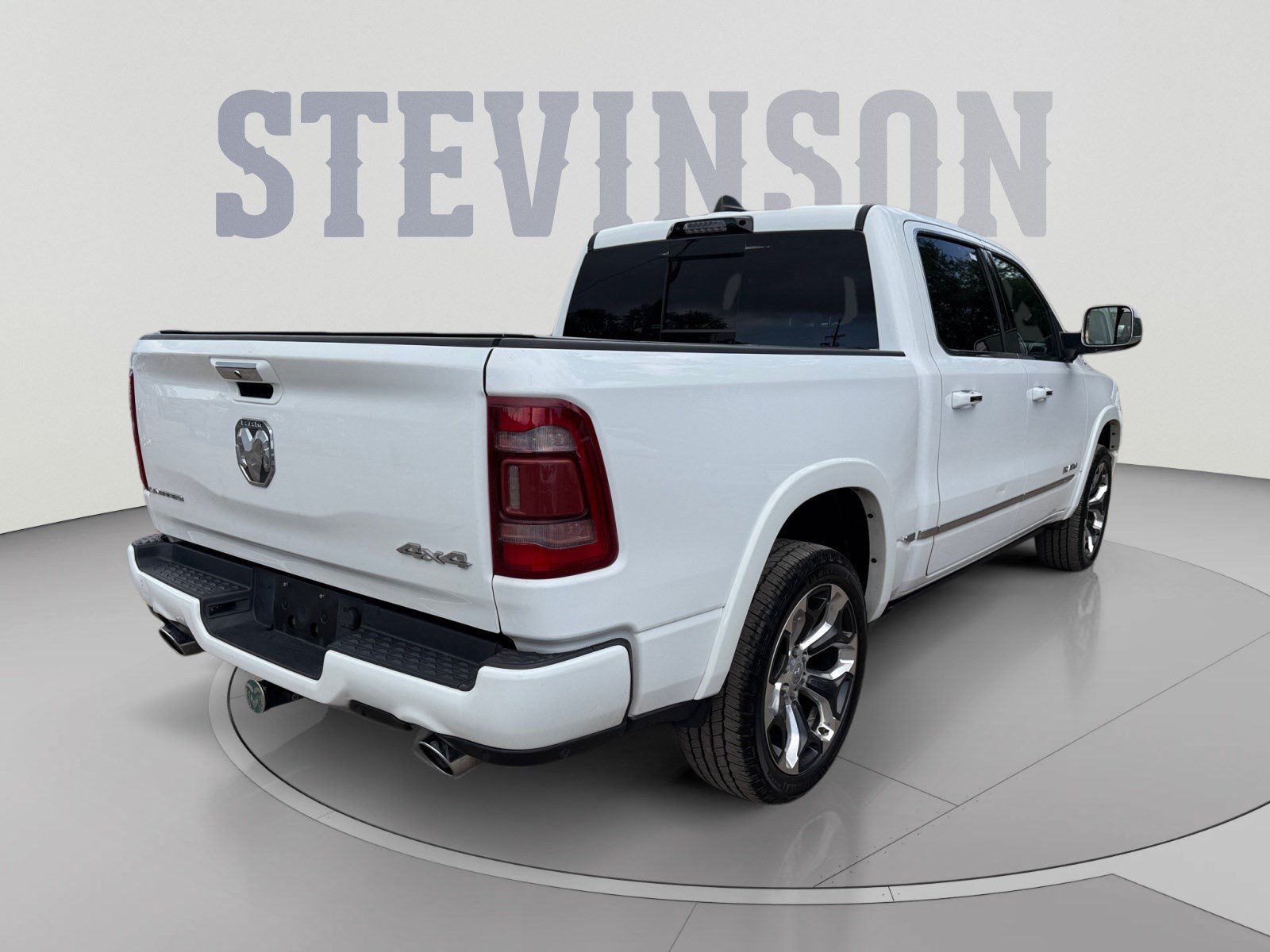 Used 2021 RAM 1500 Limited AWD/4WD image 5