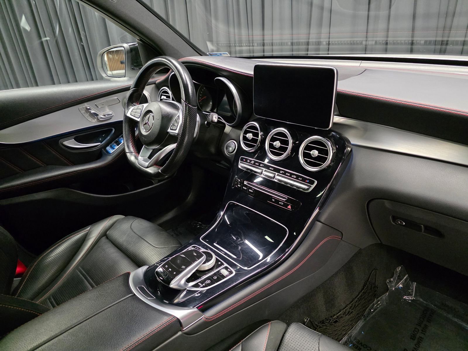Used 2017 Mercedes-Benz GLC 43 AMG 4MATIC image 37