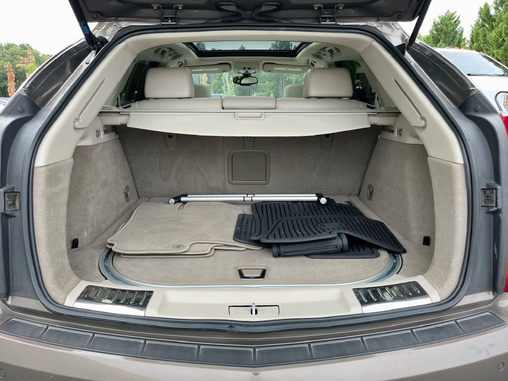 Used 2014 Cadillac SRX Luxury FWD image 32