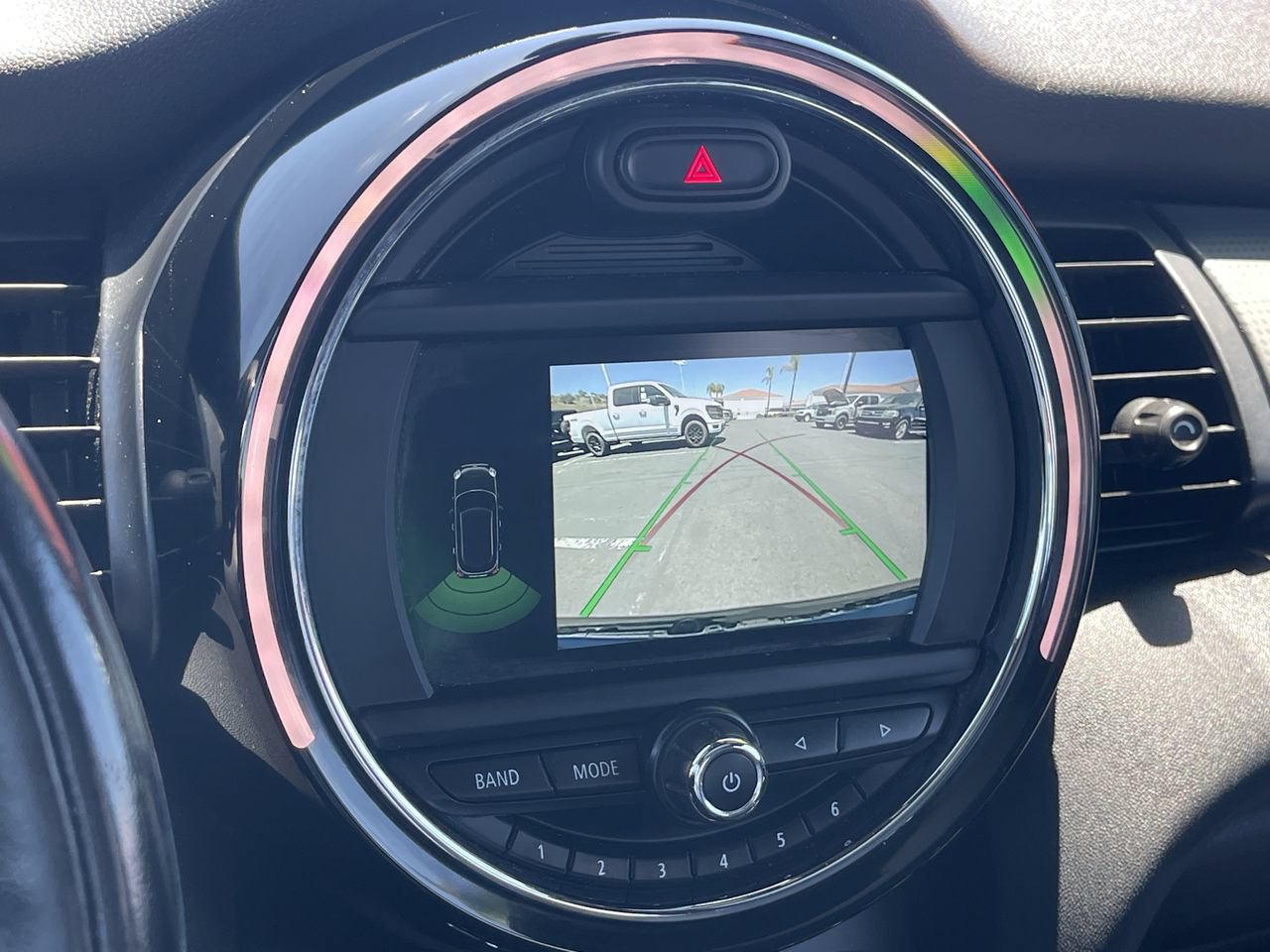 Used 2019 MINI Cooper 4-Door Hardtop FWD image 29
